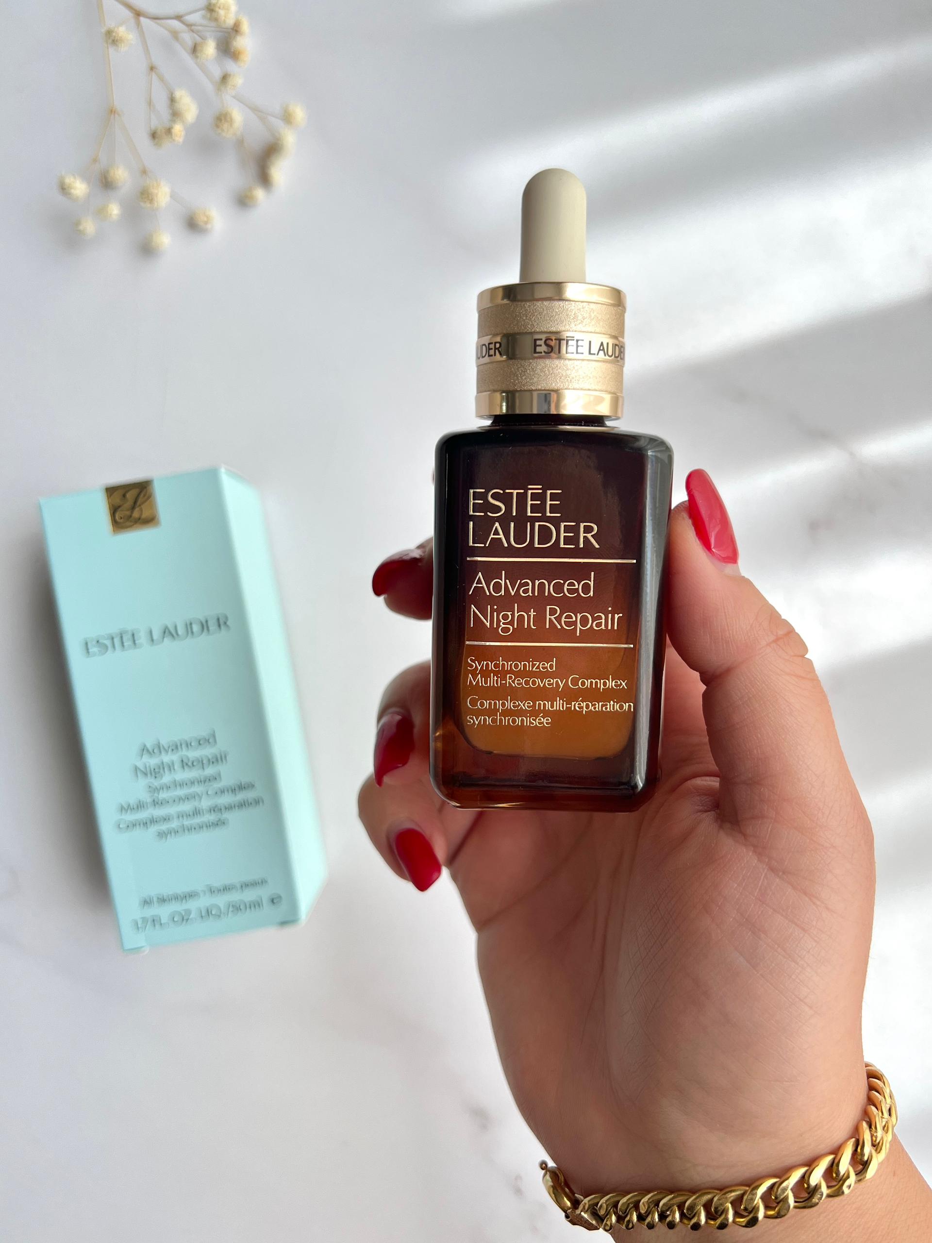 WhatsApp Image 2024-05-11 at 09.45.12 سرم شب جوانساز و بازسازی کننده استی لادر مدل ادونسد نایت ریپیر - Image 1