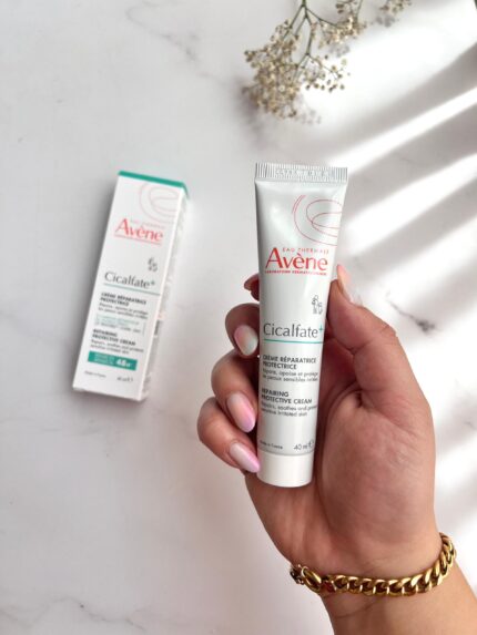 کرم ترمیم کننده پوست سیکالفیت پلاس اون حجم 40 میل  Avène Cicalfate+ Repairing Protective