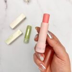 بالم لب تقویتی شیگلم  Pout PHres Color Changing Lipstick