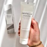 ژل فوم شستشوی روشن کننده و‌تسکین‌دهنده‌ی‌ سنتلا اسکین 1004